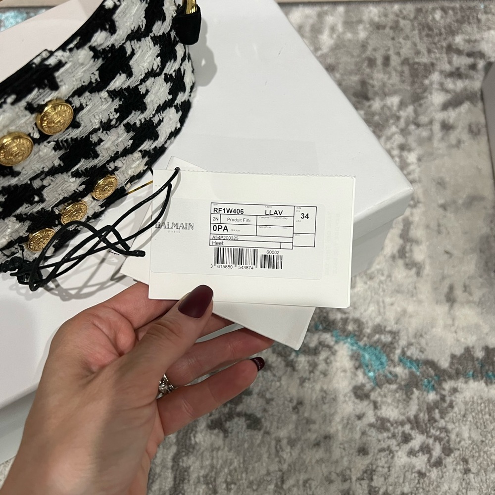 BALMAIN WOMENS BELT tweed and leather with gold chain details size 34